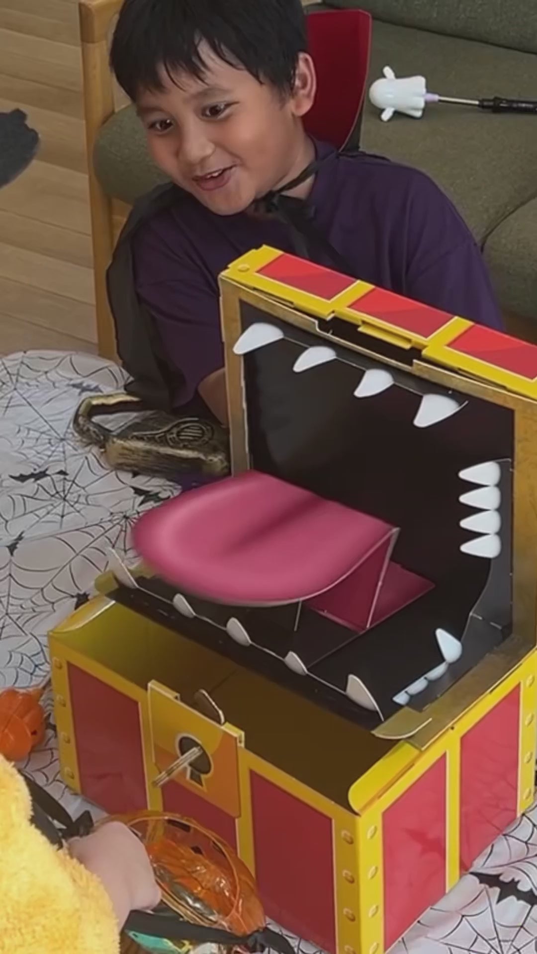 ギフトゥール【宝箱】モンスター Sサイズ